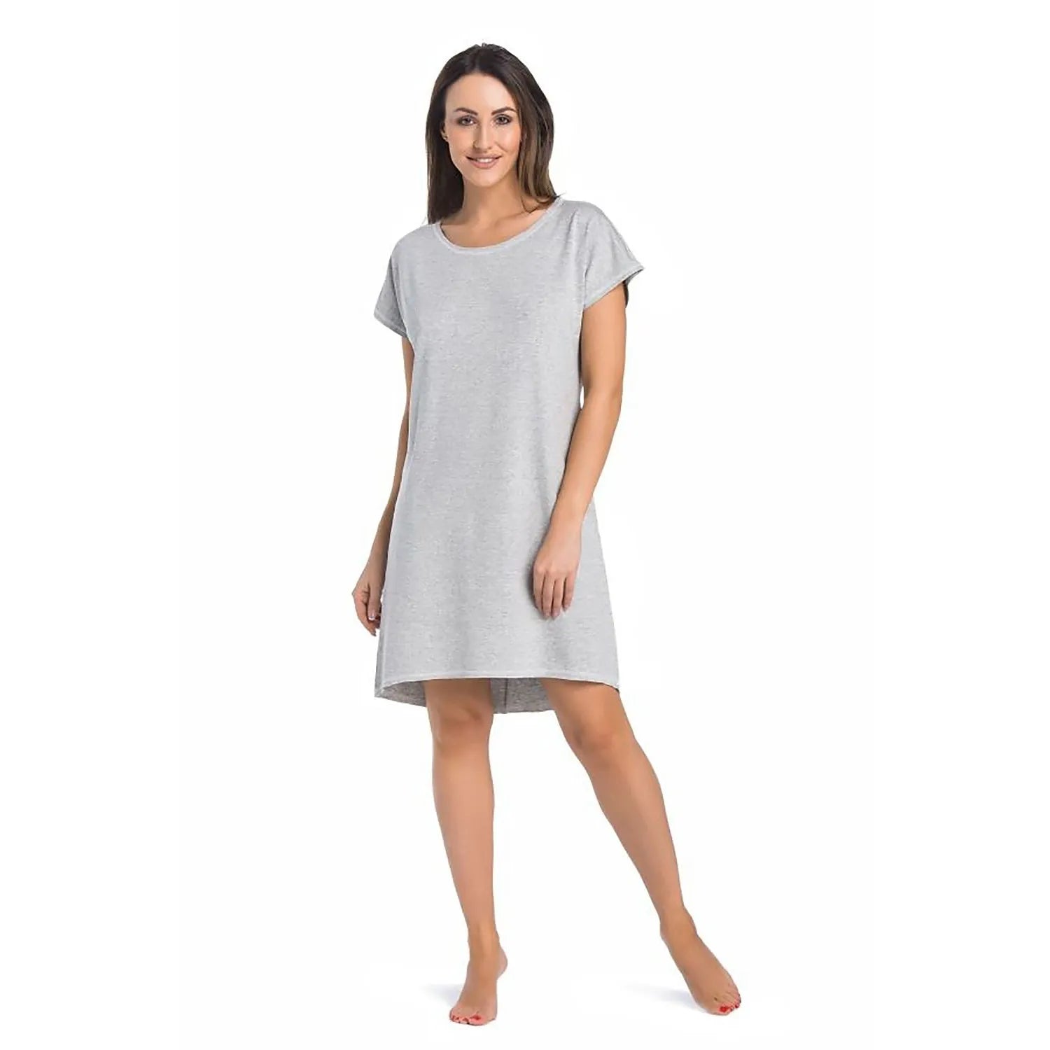 chemise nuit viscose gris clair coupe ample manches courtes encolure ronde longueur genou douceur respirabilité hypoallergénique