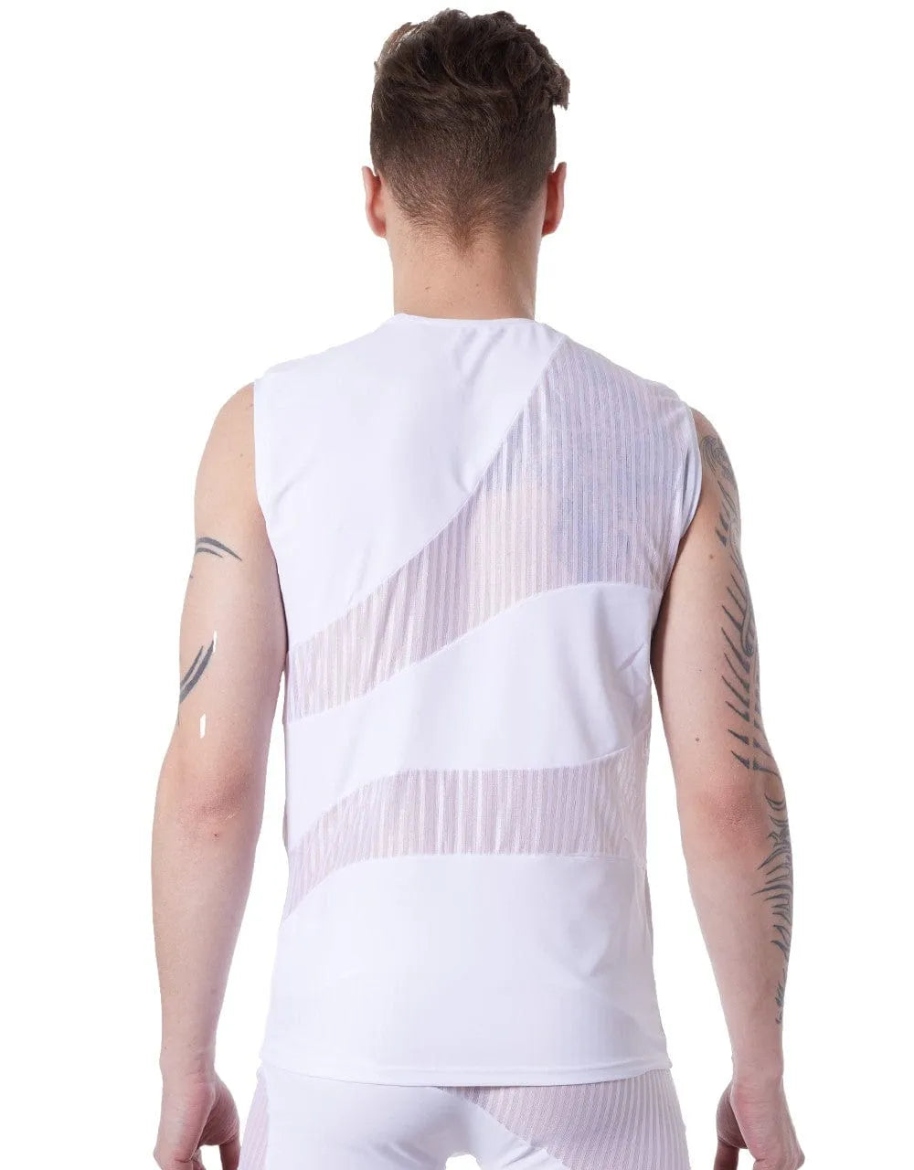 Débardeur homme blanc transparent, rayures subtiles, col rond, sans manches, ajusté, zones opaques, style audacieux.
