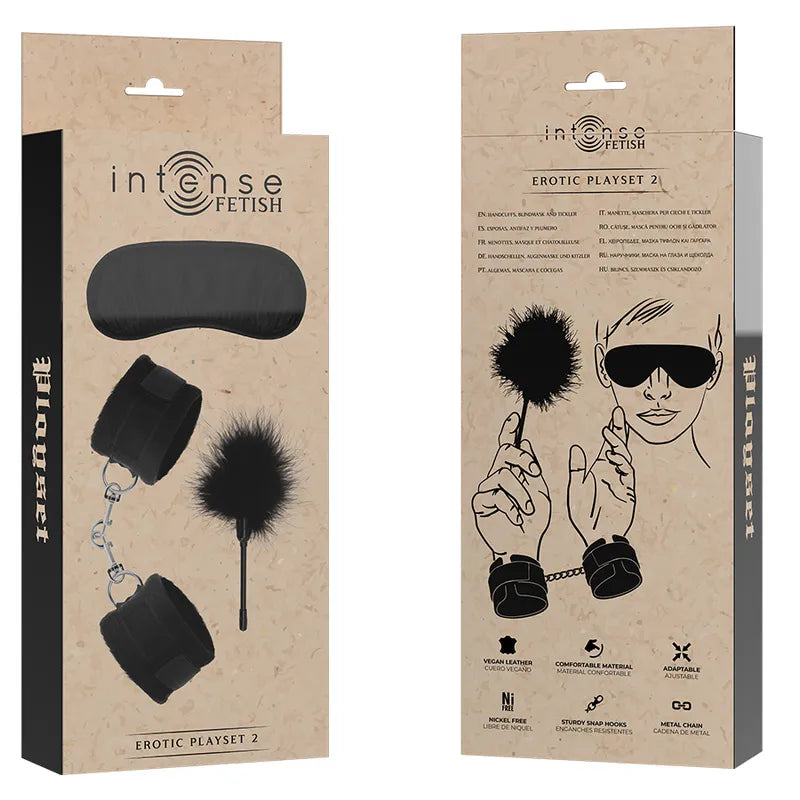 Ensemble BDSM cuir végétalien noir avec menottes, bandeau et chatouilleur, élégant et éthique pour sensualité et complicité.