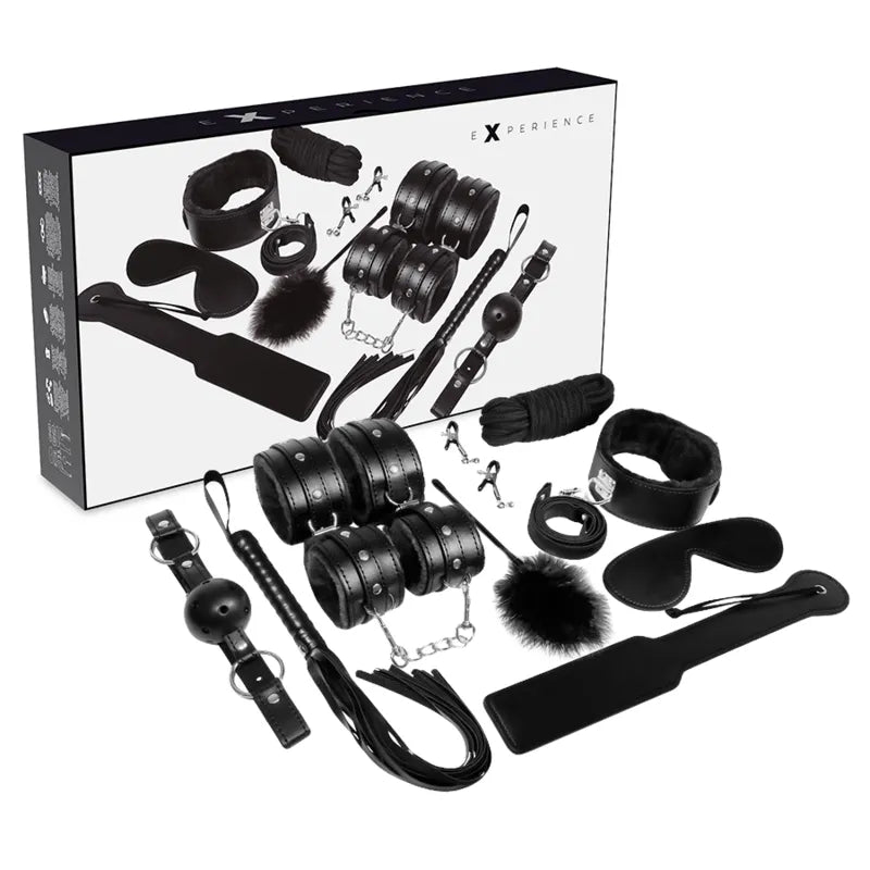 ensemble bondage cuir synthétique noir débutants sécurisé confortable réglable polyvalent respirant élégant fonctionnel menottes fouet plume masque cordes