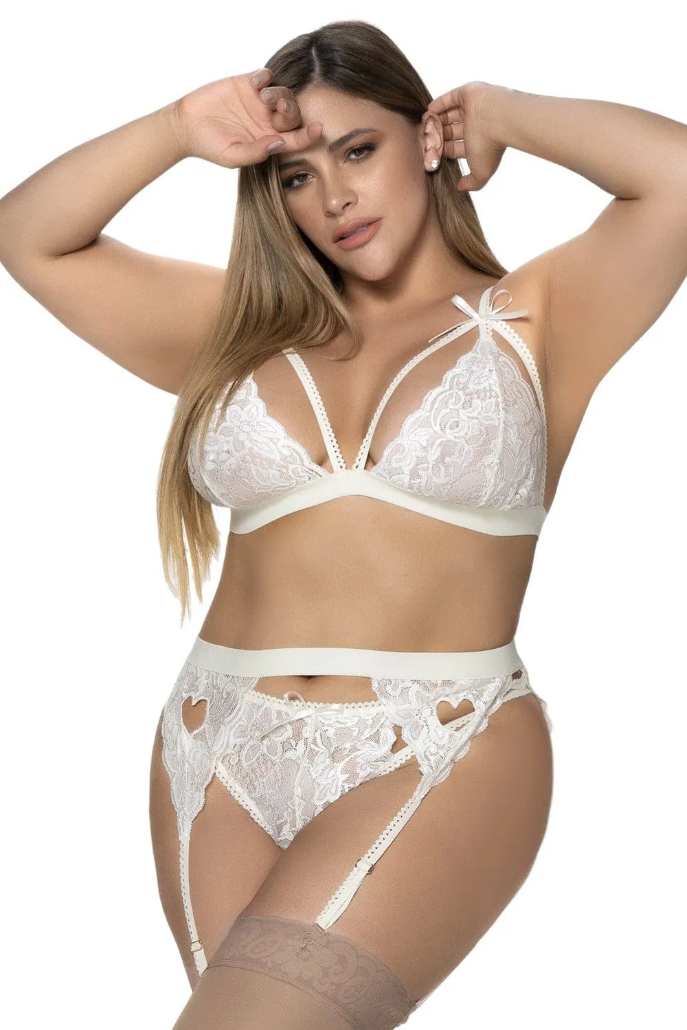 ensemble lingerie ivoire dentelle trois pièces soutiengorge satin noeuds portejarretelles bandes élastiques maintien string coeur arrière confort courbes femmes rondes