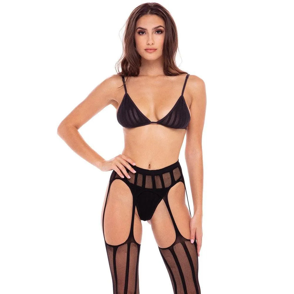 Ensemble lingerie résille noire trois pièces avec soutien-gorge, porte-jarretelles et string René Rofé, élégant et sexy.
