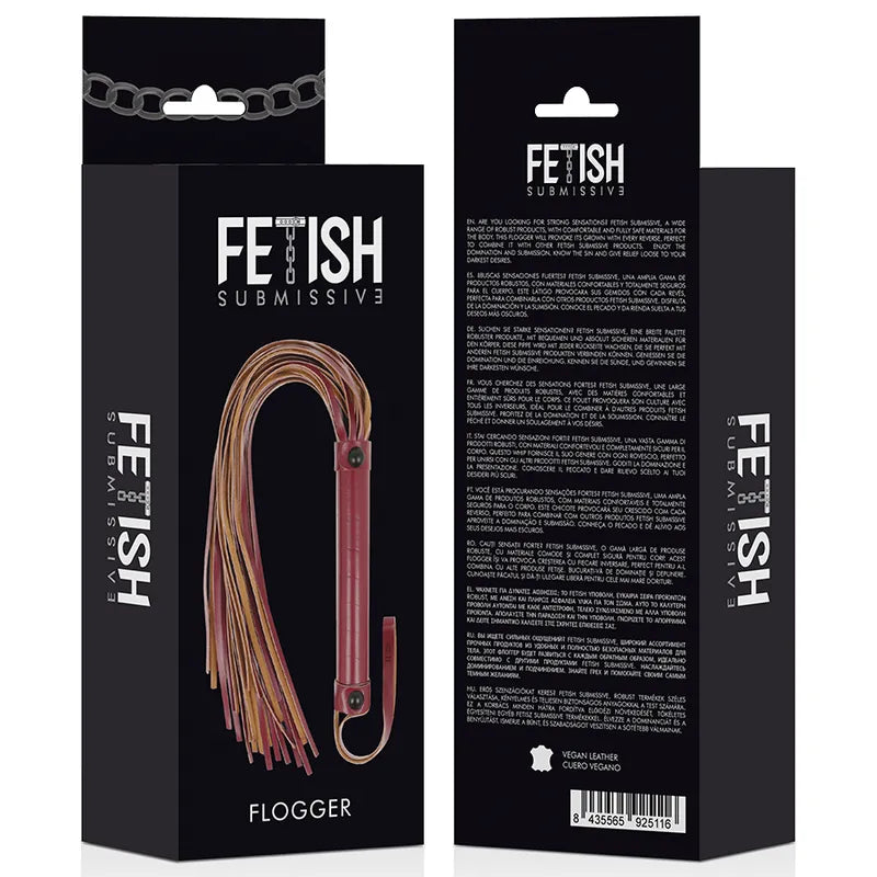 Fouet BDSM en cuir vegan, brun, poignée ergonomique souple, détails métal sans nickel, pour jeux fétichistes intenses.