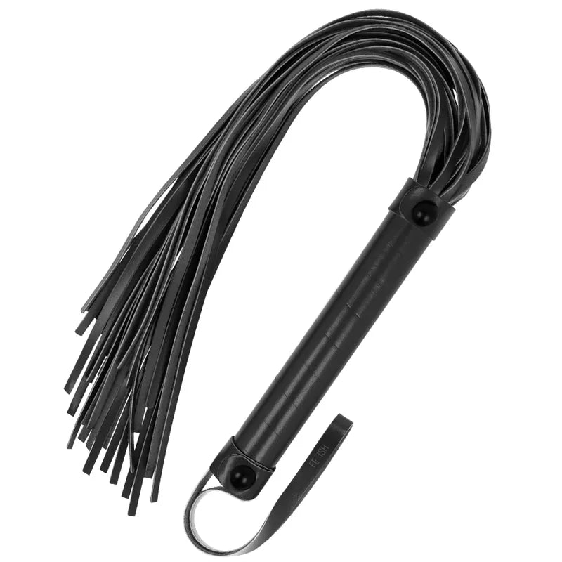 Fouet BDSM en cuir végan noir, manche ergonomique 15cm, lanières 28cm, design éthique et sensuel, matériaux premium.