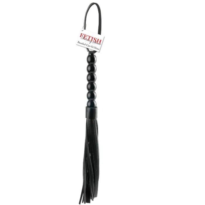 fouet vinyle noir manche perlé bois tresses huit pouces pointes piquantes excitantes prise main confortable élégant durable sangle