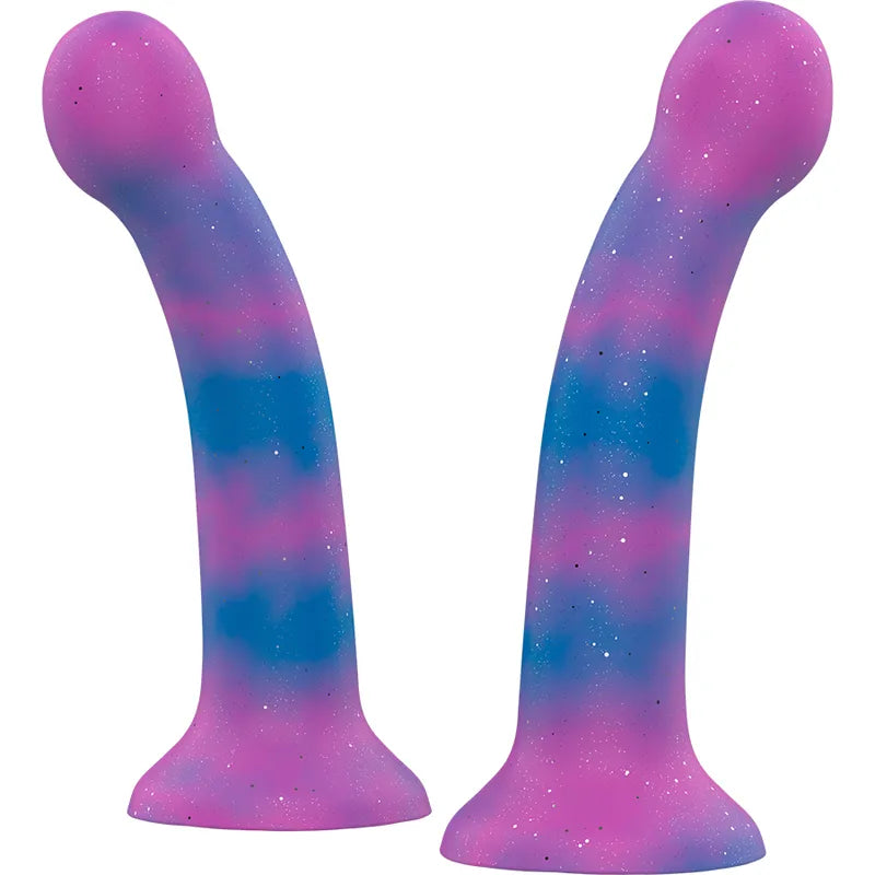 Gode galactique courbé irisé rose et bleu, silicone premium, base ventouse, stimulation point G, jouet intime élégant.