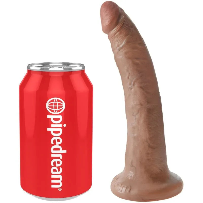 Gode réaliste PVC ventouse hypoallergénique beige avec veines, à côté d'une canette rouge pour comparaison taille.