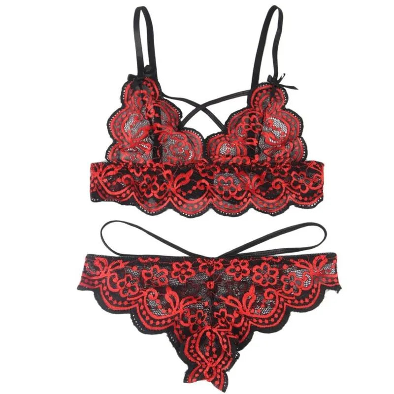 Ensemble lingerie dentelle rouge et noire, grande taille, bretelles réglables, broderie florale, confort élastique.