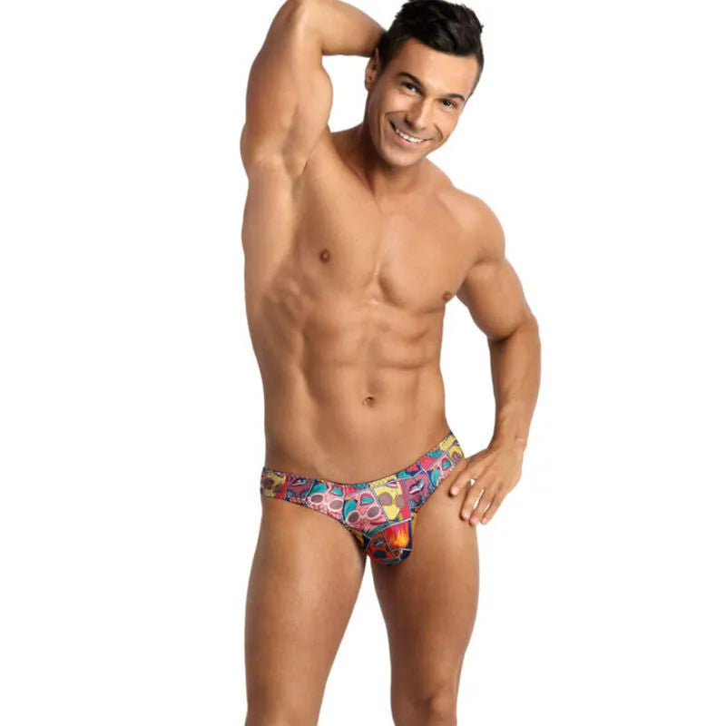 String homme comics, modal doux, couleur claire, élastique délicat, confort optimal, Anais Apparel, lingerie sexy.