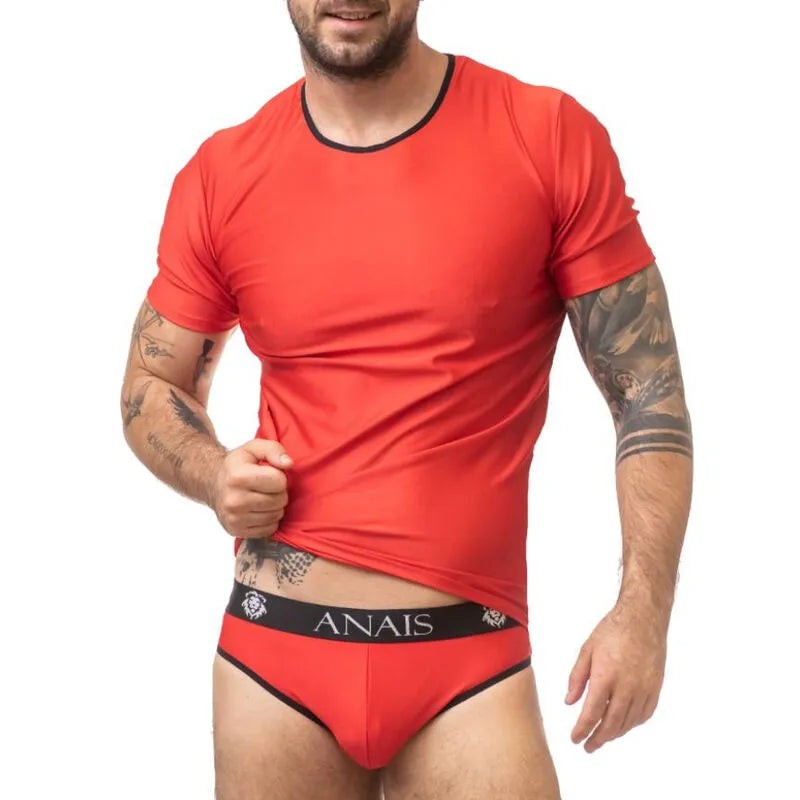 T-shirt rouge ajusté pour homme avec bordure noire, microfibre douce, Anais Men, lingerie sexy, vue de face.