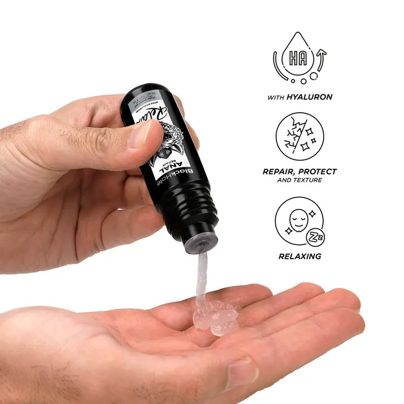 Flacon noir de lubrifiant anal Black Hole 30ml, design élégant, avec hyaluron pour hydratation et confort longue durée.