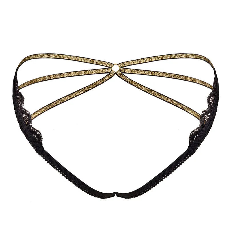 Culotte noire dentelle élégante, bretelles délicates, design sophistiqué et sensuel, mode féminine tendance.