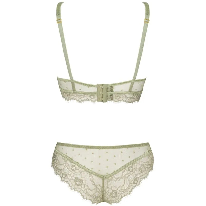 Ensemble lingerie dentelle kaki, soutien-gorge sans armature, bretelles décoratives, culotte assortie, confort optimal.