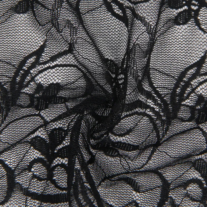 Babydoll en dentelle noire avec bretelles réglables, lingerie grande taille élégante et séduisante Subblime.