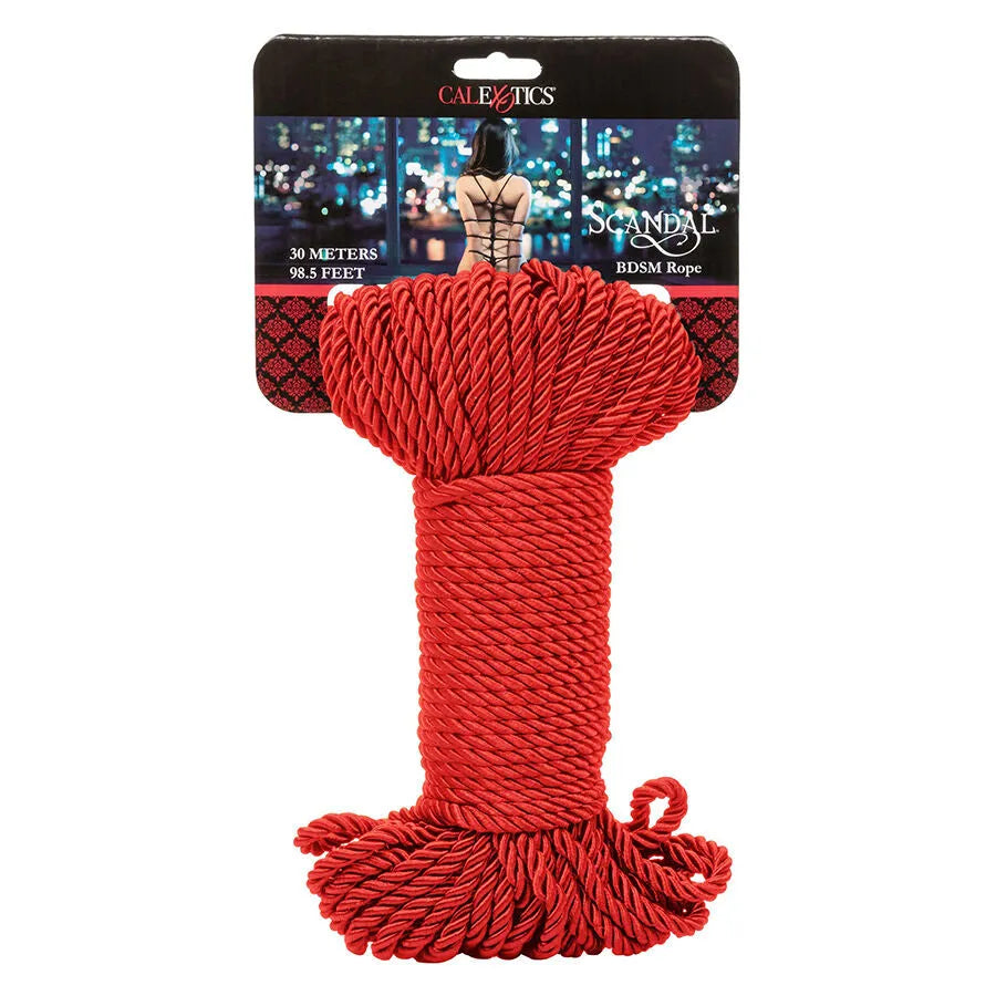 Corde bondage rouge soyeuse 30m, coton polyester, douce et résistante, idéale pour jeux BDSM créatifs et élégants.