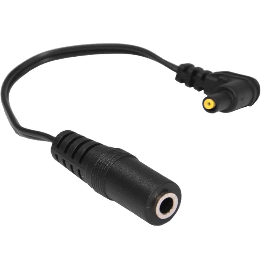 adaptateur femelle ElectraStim universel compatible prise audio troisvirgulecinqmillimetres connexion stable sécurisée durable compacte pratique flexible longueur centcinquantemillimetres