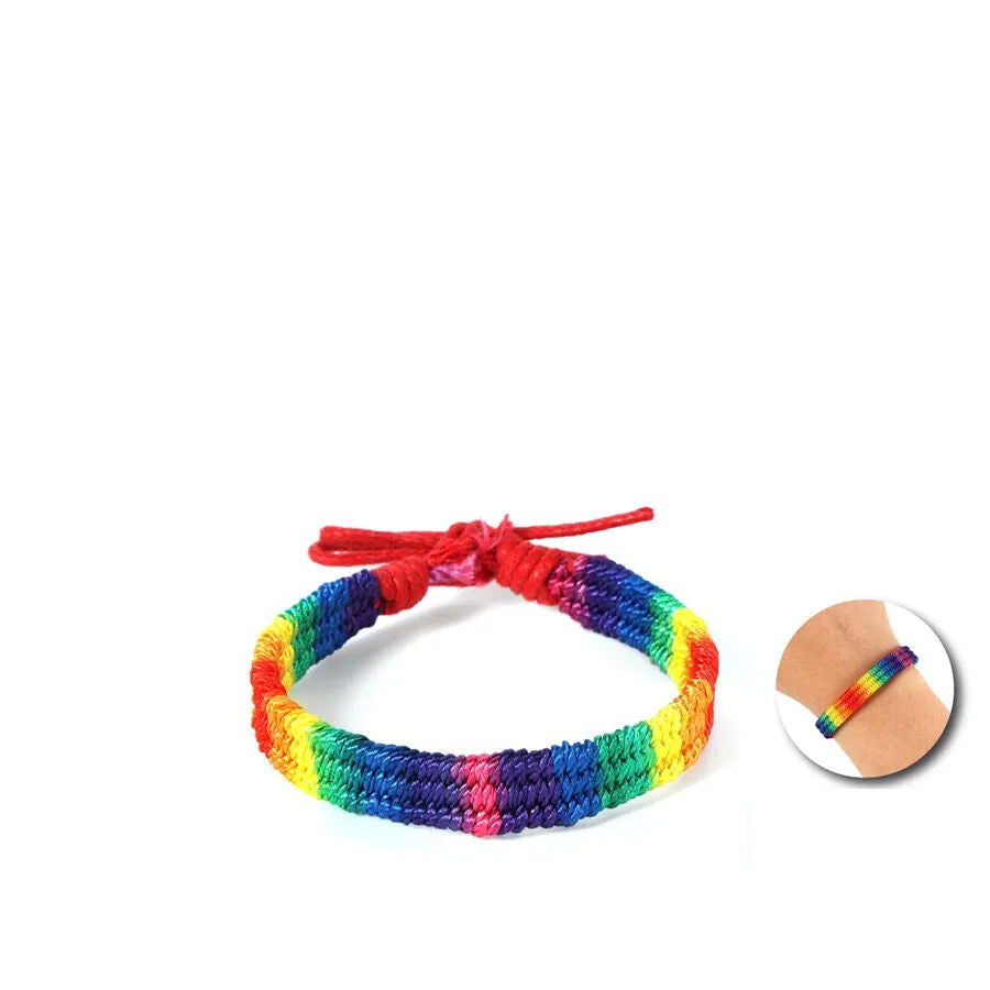bracelet tressé durable multicolore vibrant fierté confortable léger résistant ajustable universel bohème urbain festif mode inclusif tendance polyvalent quotidien élégant
