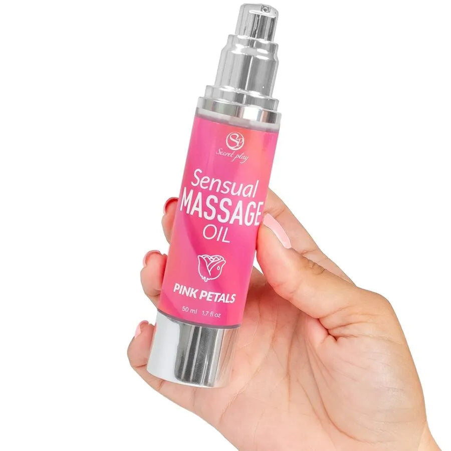 huile massage érotique pétales rose hydratante satinée peau soyeuse parfum enivrant texture glissante flacon doseur 50ml nourrissante relaxante sensuelle complicité