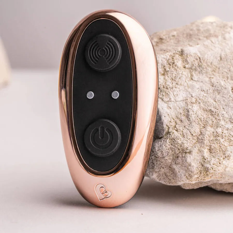 Plug anal silicone télécommande étanche vibrations multiples élégance discrétion stimulation