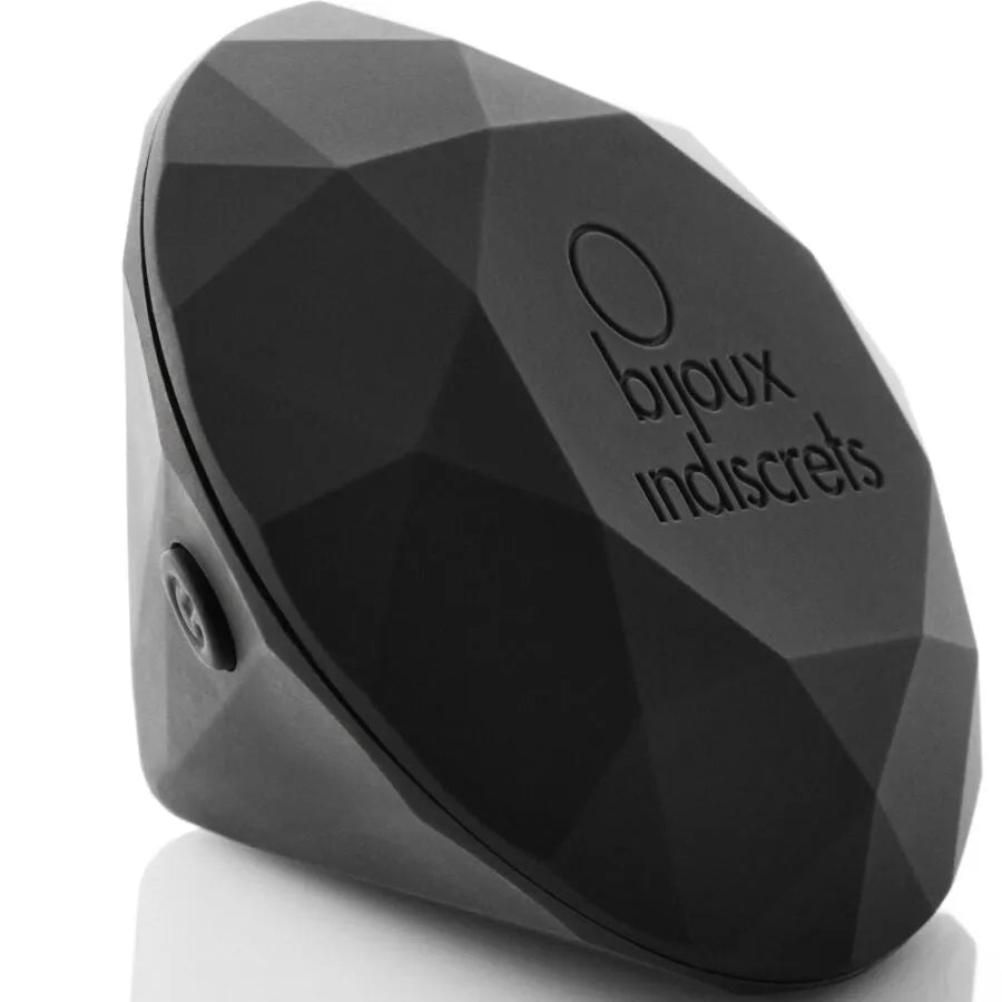 Vibrateur noir en forme de diamant, finition mate, design élégant, Bijoux Indiscrets, édition limitée, compact et discret.