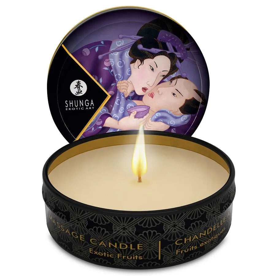 Bougie massage Shunga, boîte noire, couvercle illustré style japonais, arômes chocolat vanille thé vert, ambiance sensuelle.