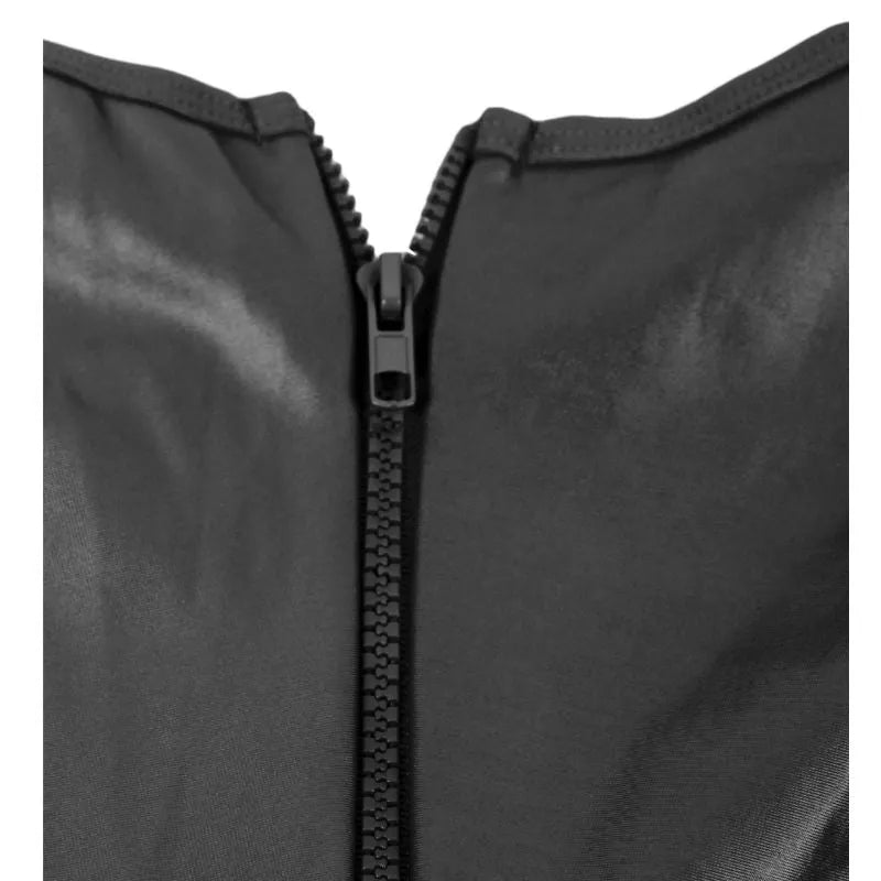 Teddy fétiche noir brillant haute qualité poitrine découverte coupe audacieuse matières luxueuses confort sublimant silhouette boîte cadeau taille moyenne