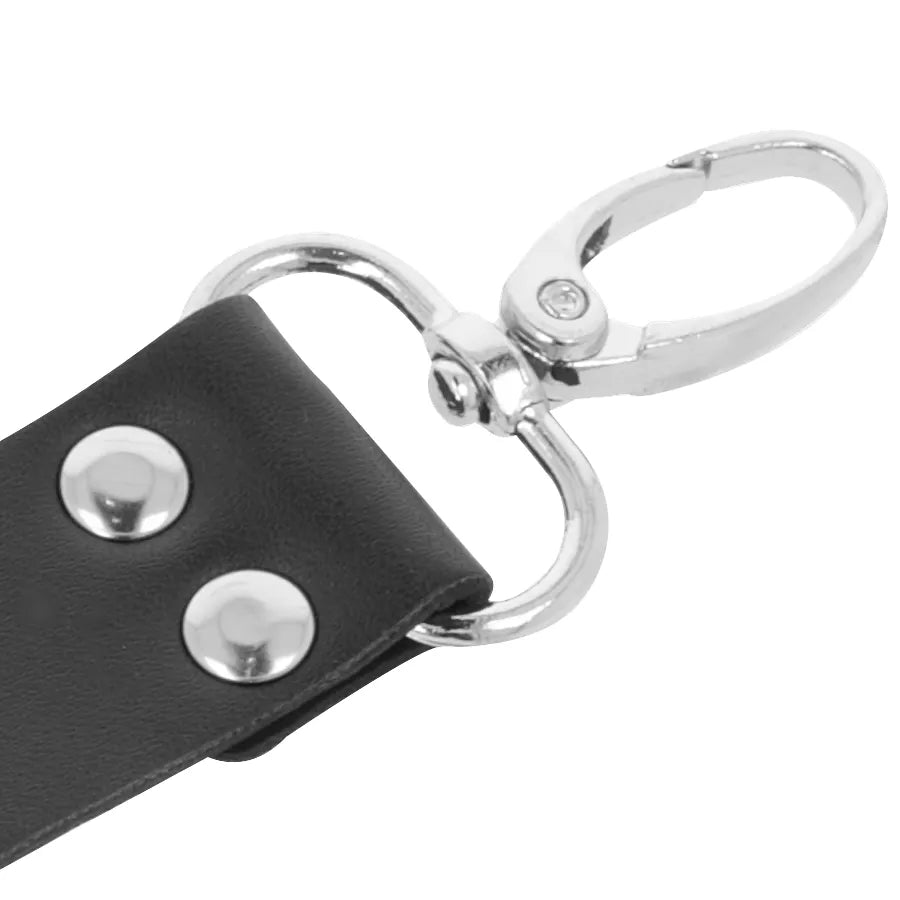 Menottes Bdsm En Cuir Pvc Ajustables