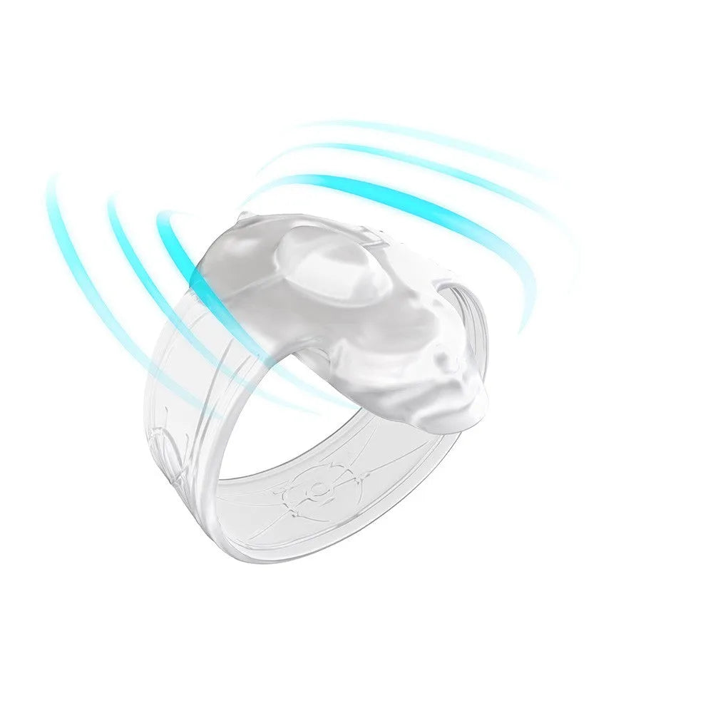 Anneau pénien blanc transparent en silicone, vibrations intenses, stimulation point G, design compact et ajustable.