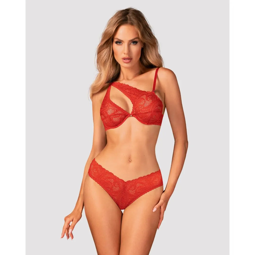 Ensemble lingerie dentelle rouge asymétrique avec soutien-gorge à armatures et culotte, élégant et confortable.