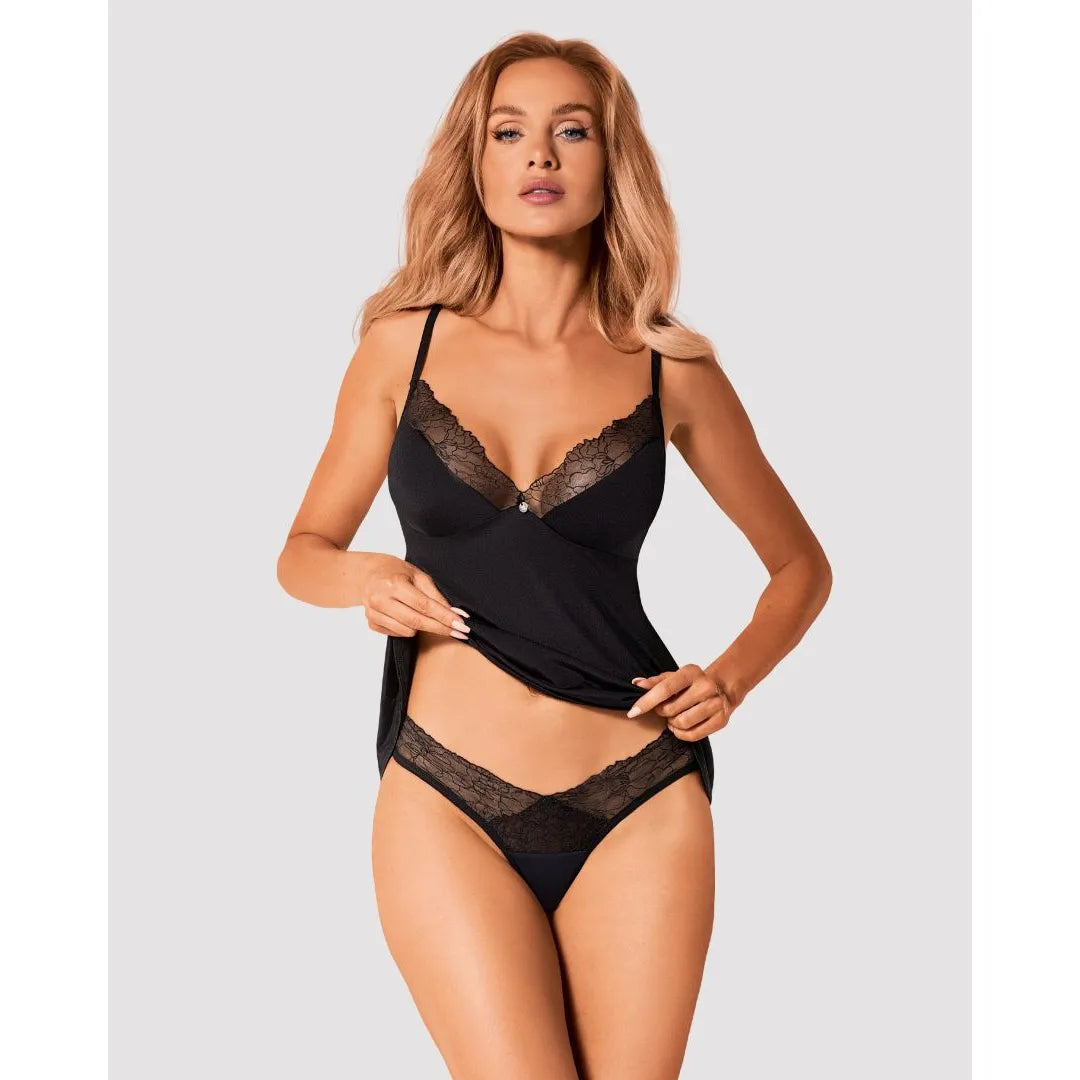 Ensemble lingerie noir BellaRou broderie florale tulle, top élégant et culotte ajustable, confort et sensualité.