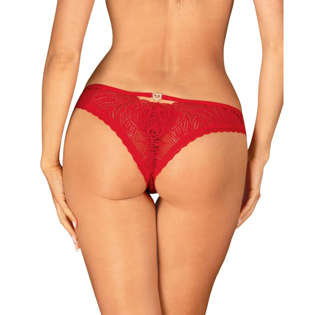 Culotte en dentelle rouge avec zircons cœur, design élégant et confortable, féminité glamour pour soirées spéciales.