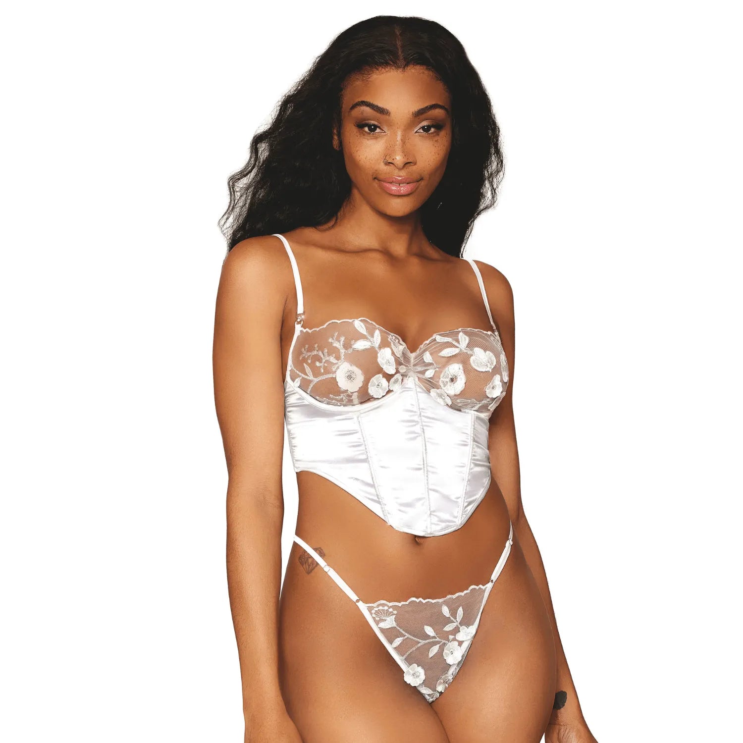bustier blanc satin dentelle florale balaines armatures ventrales bretelles ajustables string assorti maintien optimal confort élégance intemporelle sophistication