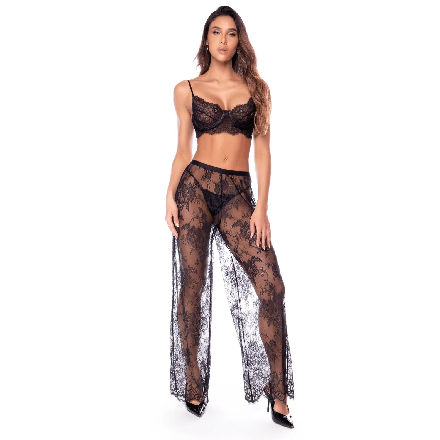 Ensemble lingerie 3 pièces dentelle noire maintien silhouette élégance florale
