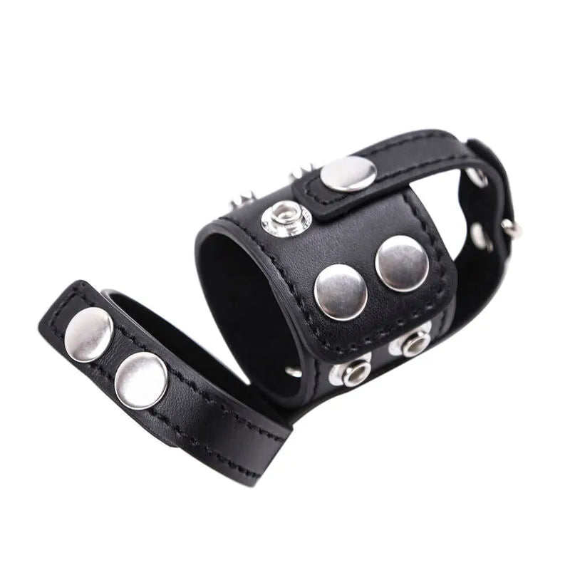 Accessoire fétiche en cuir noir réglable, sans nickel, avec boucles métalliques, design discret et ergonomique.