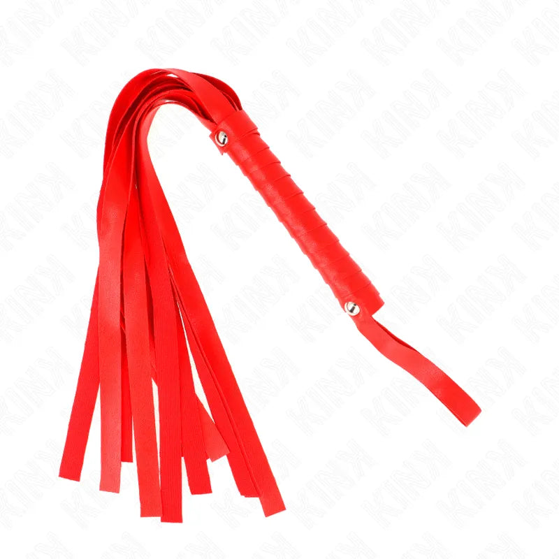 Cravache BDSM en cuir rouge, lanières multiples, manche ergonomique, accessoire personnalisable haute qualité.