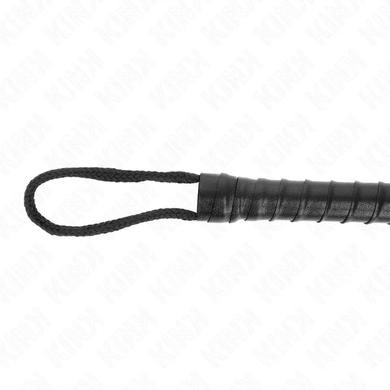 Fouet BDSM en cuir véritable noir, poignée ergonomique, design luxueux pour jeux intenses, accessoire de qualité.