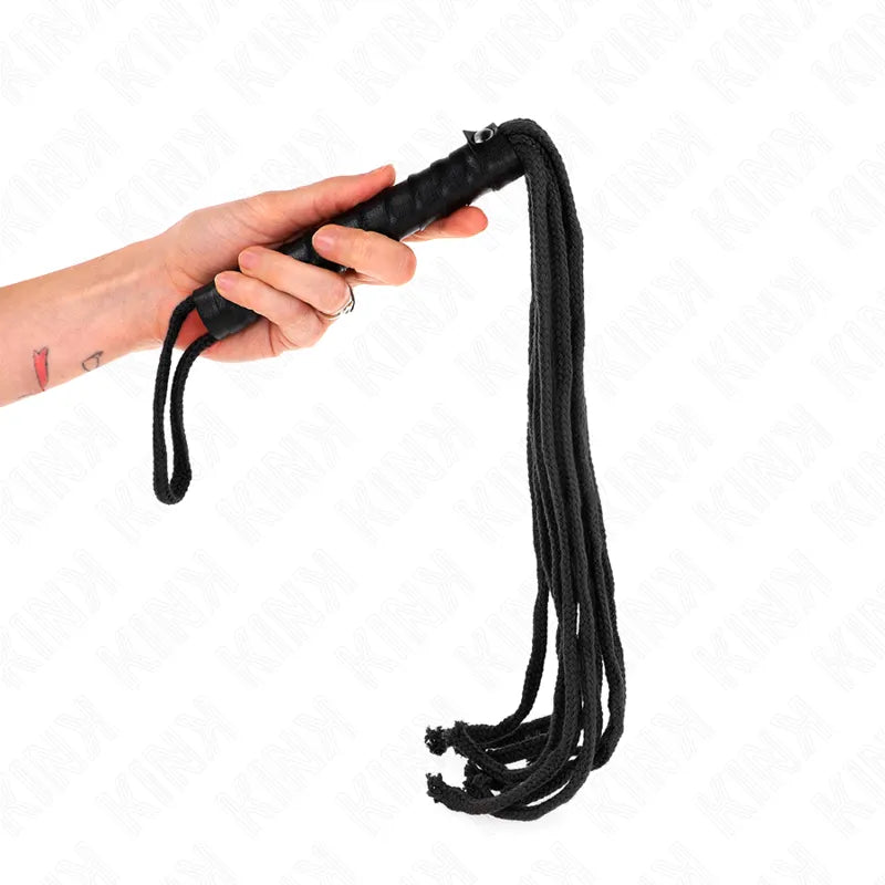Fouet BDSM en cuir noir véritable, poignée ergonomique, design luxe, idéal pour jeux intenses et sécurité optimale.