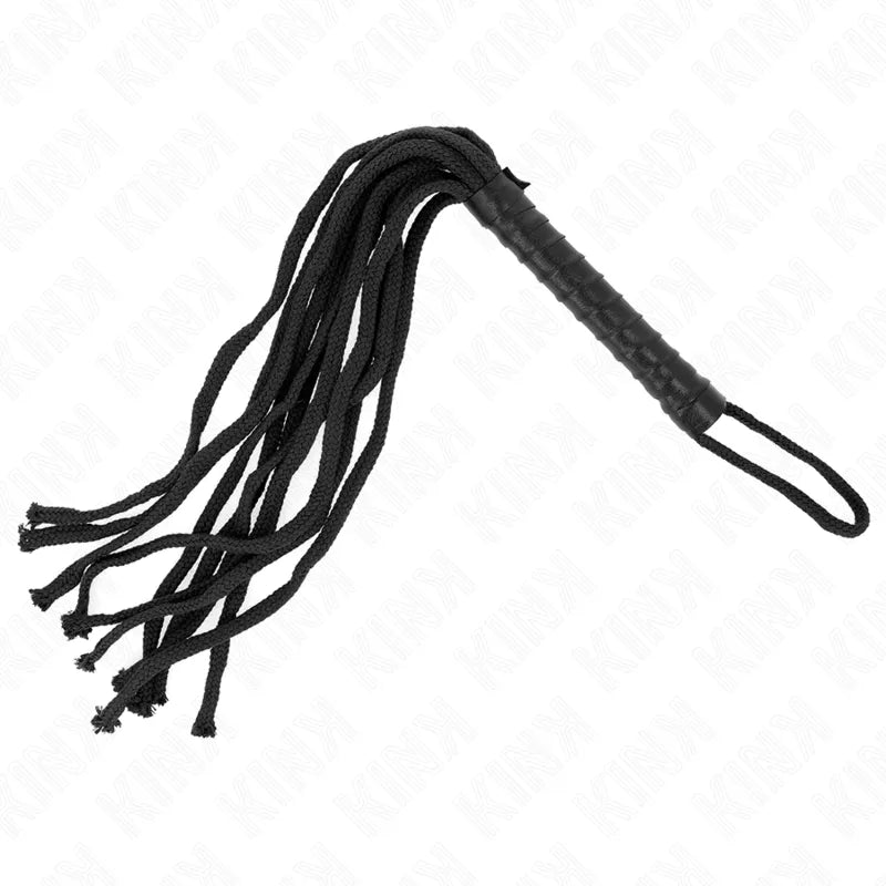 Fouet BDSM en cuir noir véritable, design ergonomique, pour jeux intenses, qualité luxe, sécurité et confort.