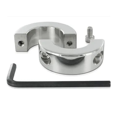 Anneau contrainte testicules en métal argenté, forme ergonomique, fixation par vis, clé incluse, diamètre 35 mm.