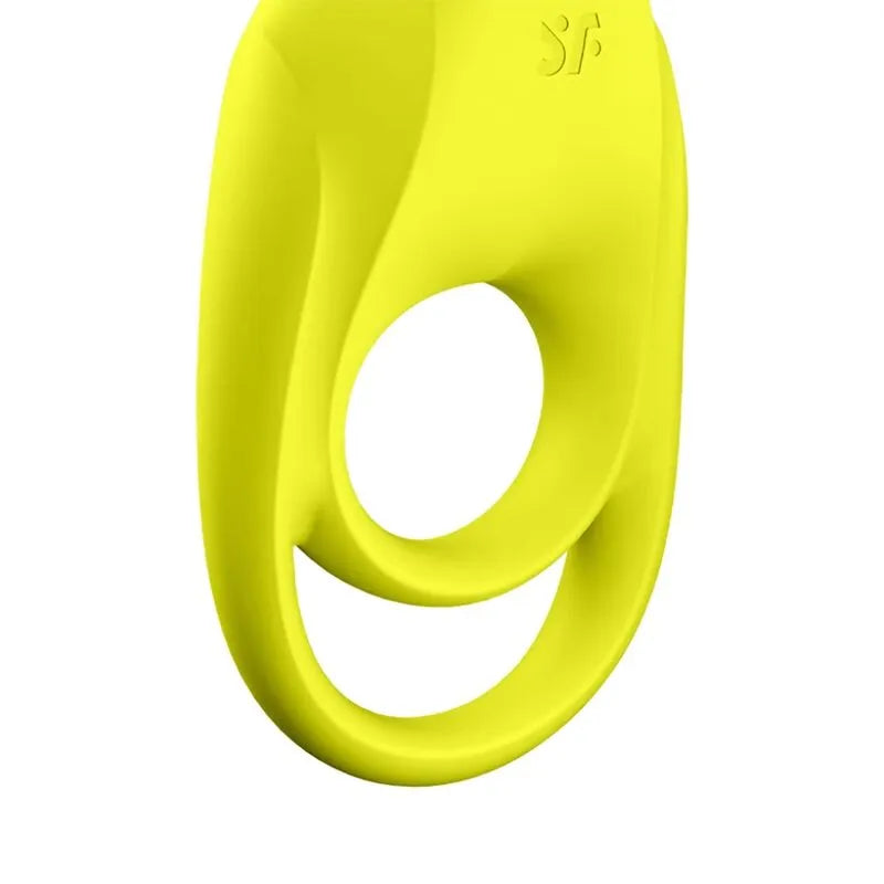 Anneau pénien vibrant jaune en silicone médical double, stimulateur clitoridien intégré, ergonomique et étanche.