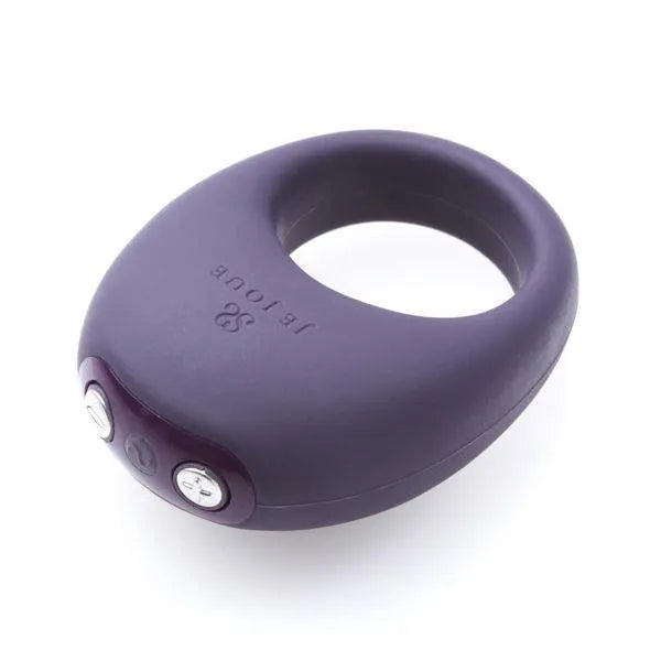 Anneau vibrant violet ergonomique, moteur basse fréquence, stimulation clitoridienne et scrotale, rechargeable.