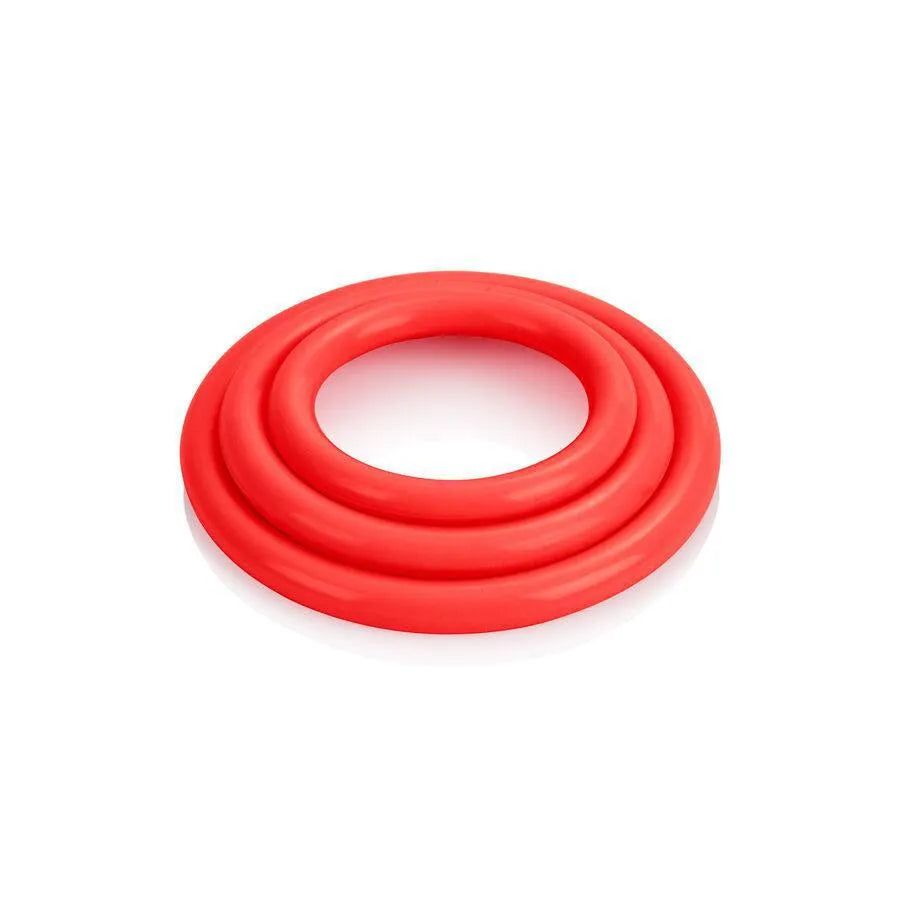 Anneaux pénis en silicone rouge, trois tailles progressives, confortables et hypoallergéniques, sans latex ni phtalates.