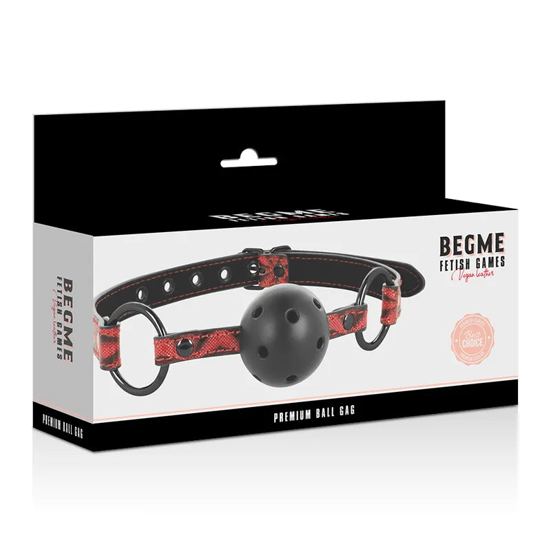Bâillon BDSM cuir végane rouge, boule noire ventilée, sangle néoprène réglable, emballage Begme, accessoire érotique.