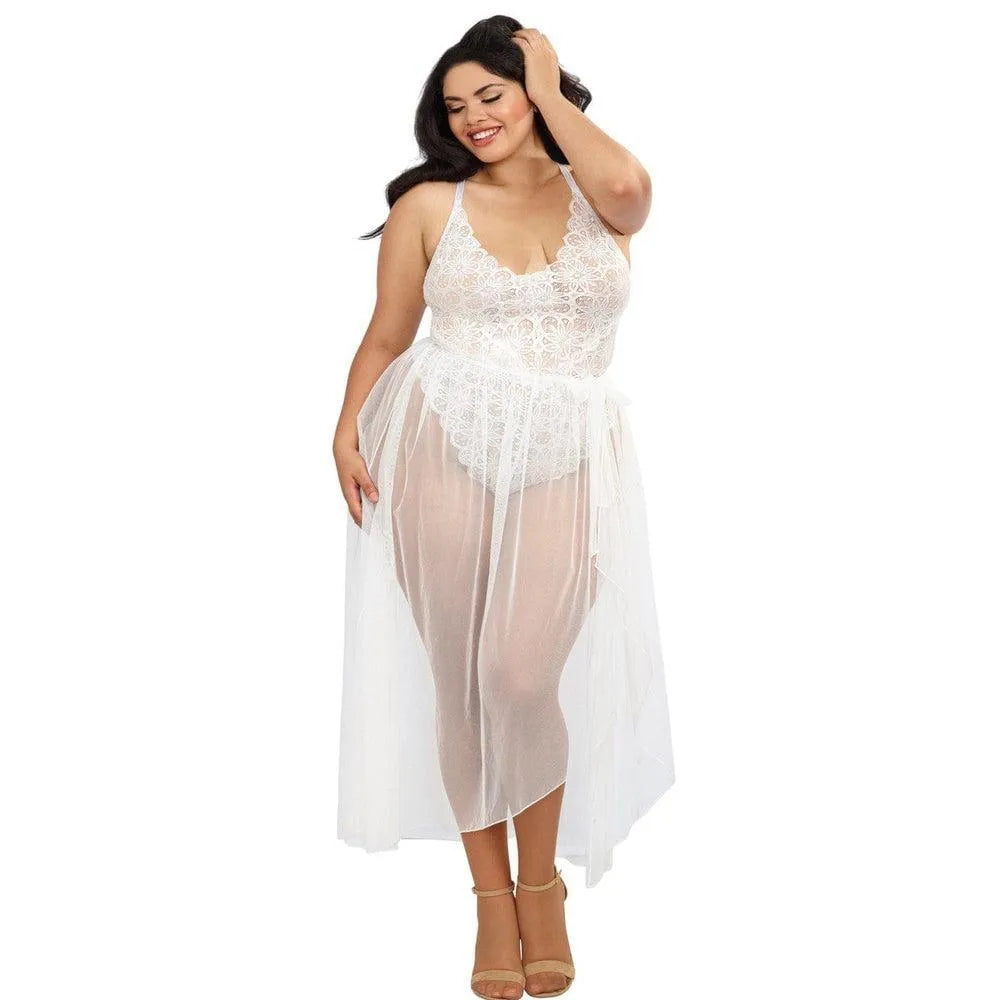 body grande taille dentelle blanche sexy élégante coupe échancrée hanches dos quasi nu bretelles réglables jupe longue maille transparente amovible