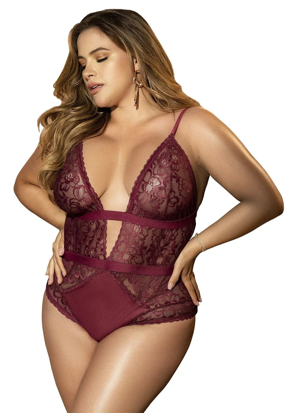 Body grande taille bordeaux dentelle florale transparente, bretelles réglables, fermeture crochet, séduction élégante.