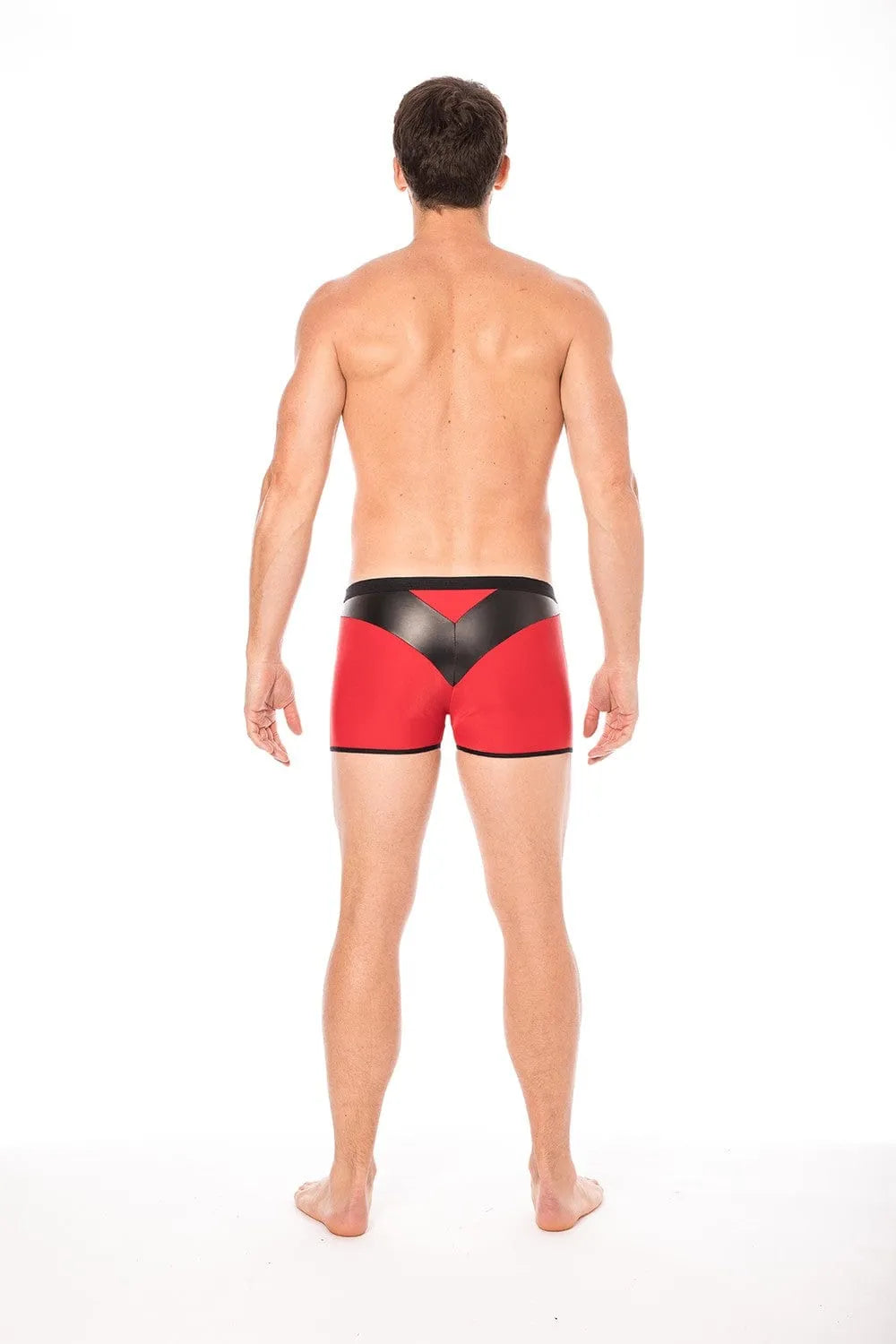 Boxer homme moulant rouge avec bande simili cuir noire, design audacieux, tissu doux et extensible, vue arrière.