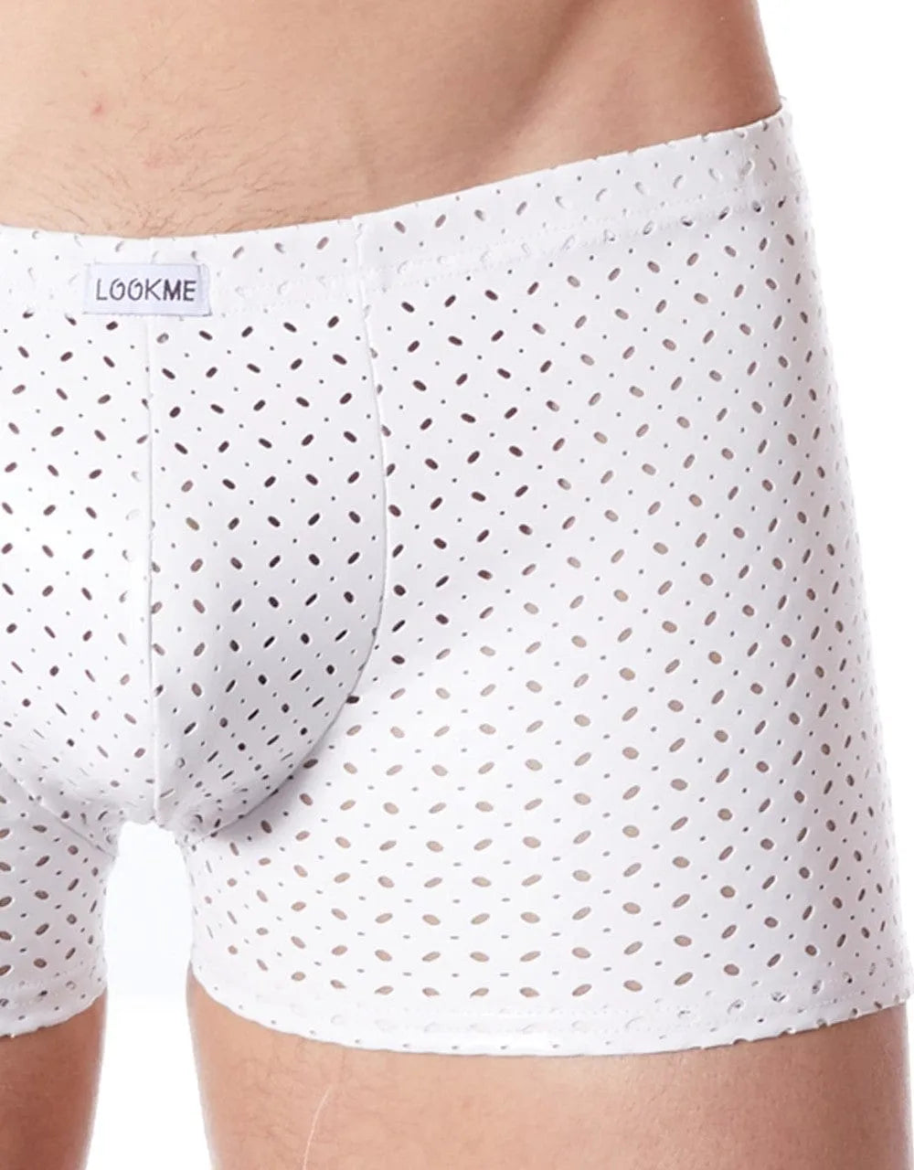 Boxer homme blanc moulant en vinyle ajouré, petits trous discrets, style fétichiste, polyester confortable.