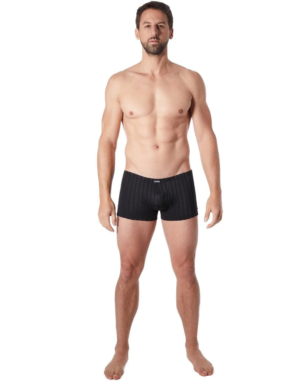 Boxer homme noir rayé, tissu doux extensible, coupe ajustée, finition mate brillante, élégance moderne.