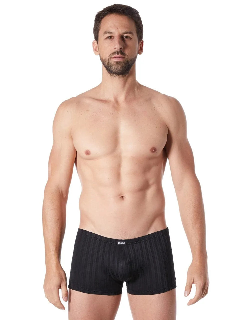 Boxer noir rayé homme, coupe ajustée, tissu doux extensible, finition mate brillante, élégance moderne.