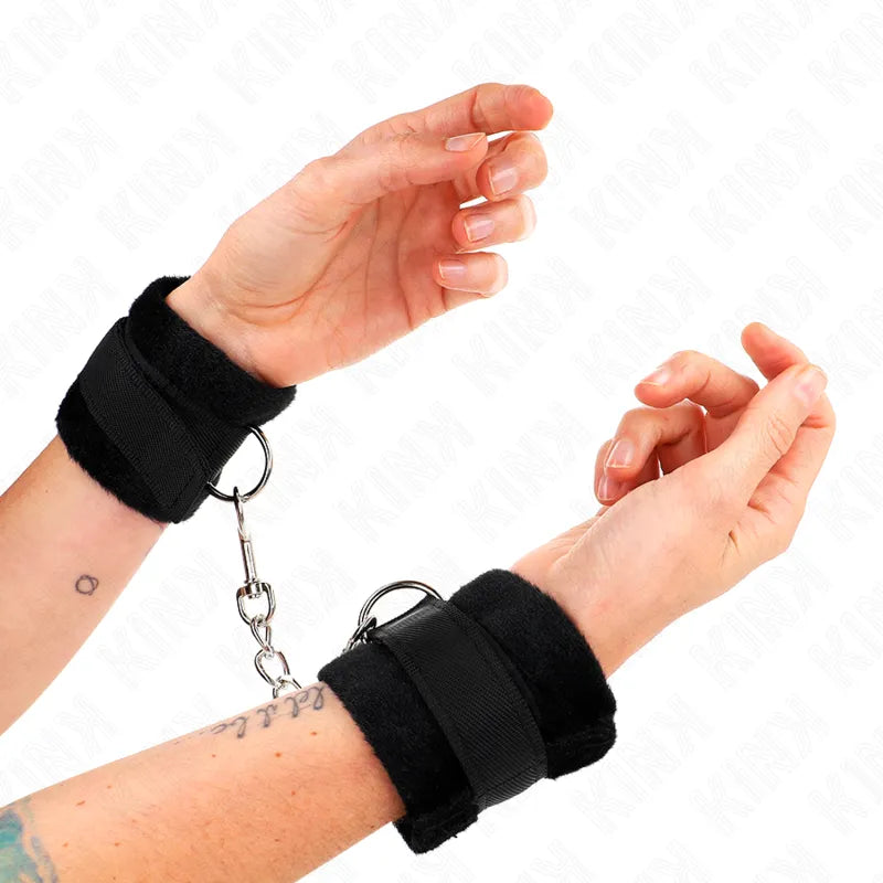 Bracelet BDSM en cuir véritable noir, ergonomique, réglable, boucle métallique, finition luxe, esthétique et robuste.